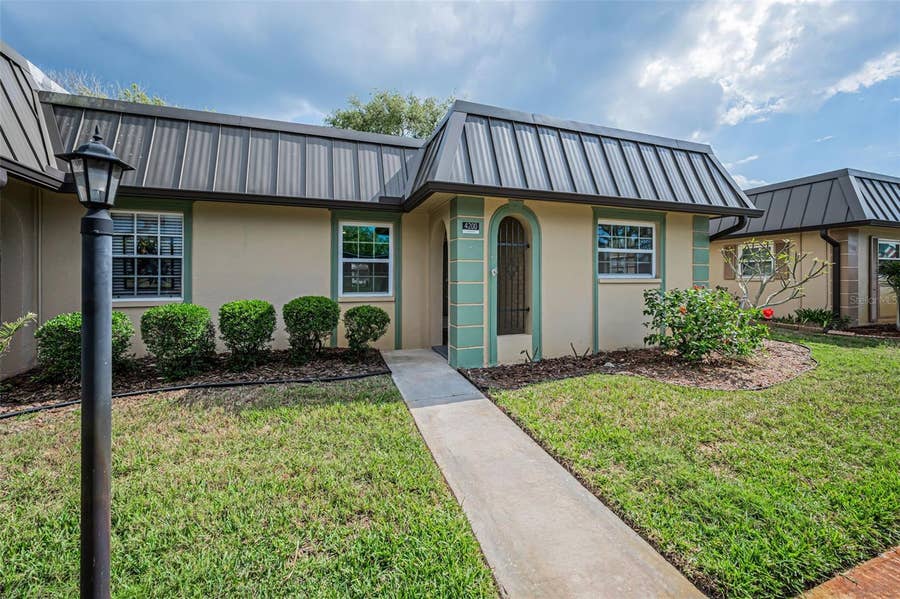 Property photo for 4200 HAMPTON DRIVE, New Port Richey, FL