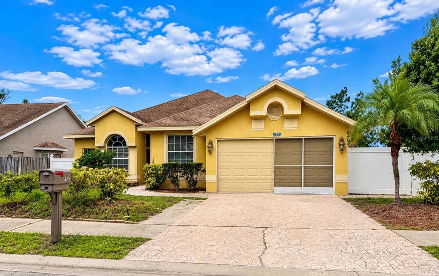 Property photo for 1959 WOOD TRAIL STREET, Tarpon Springs, FL