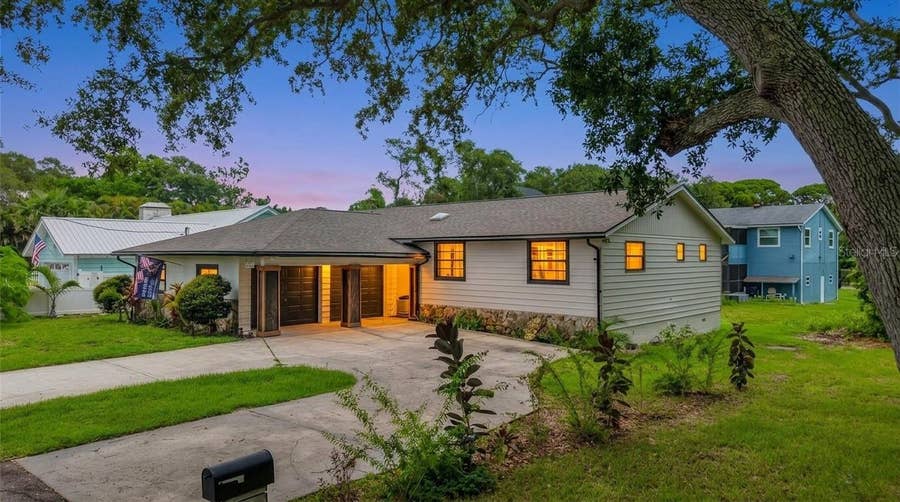 Property photo for 12756 POINSETTIA AVENUE, Seminole, FL