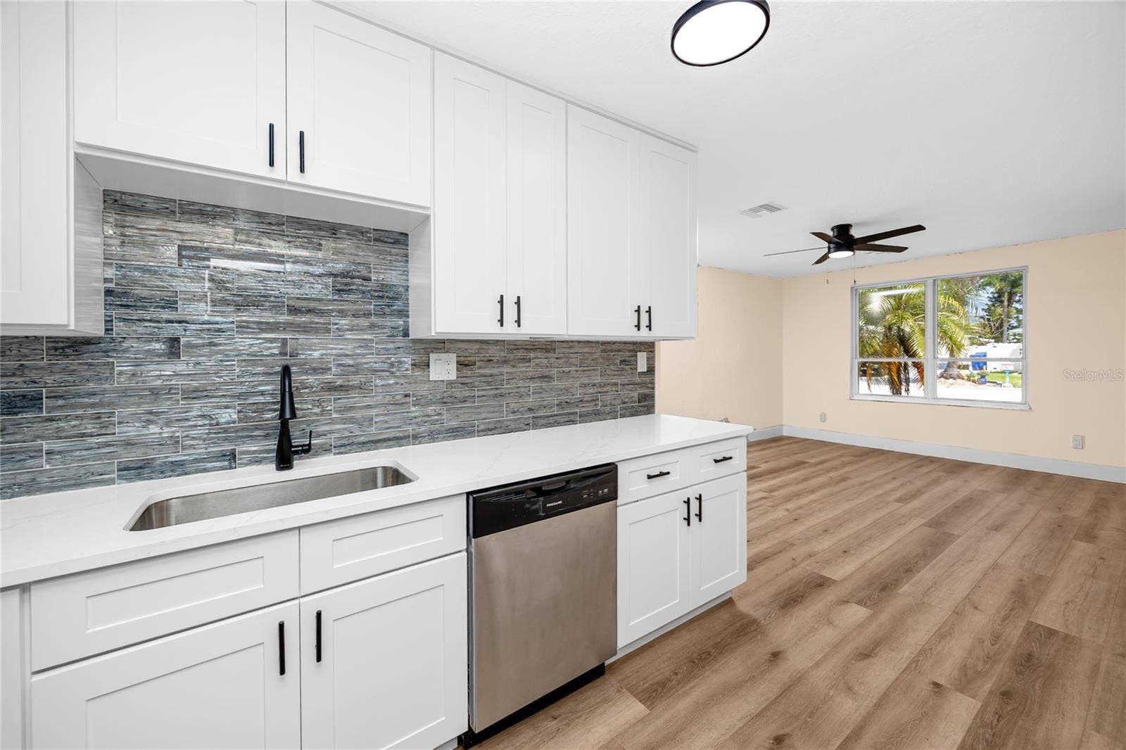504 79TH AVENUE, St Pete Beach, FL 33706 504 79TH AVENUE, St Pete Beach, FL 33706