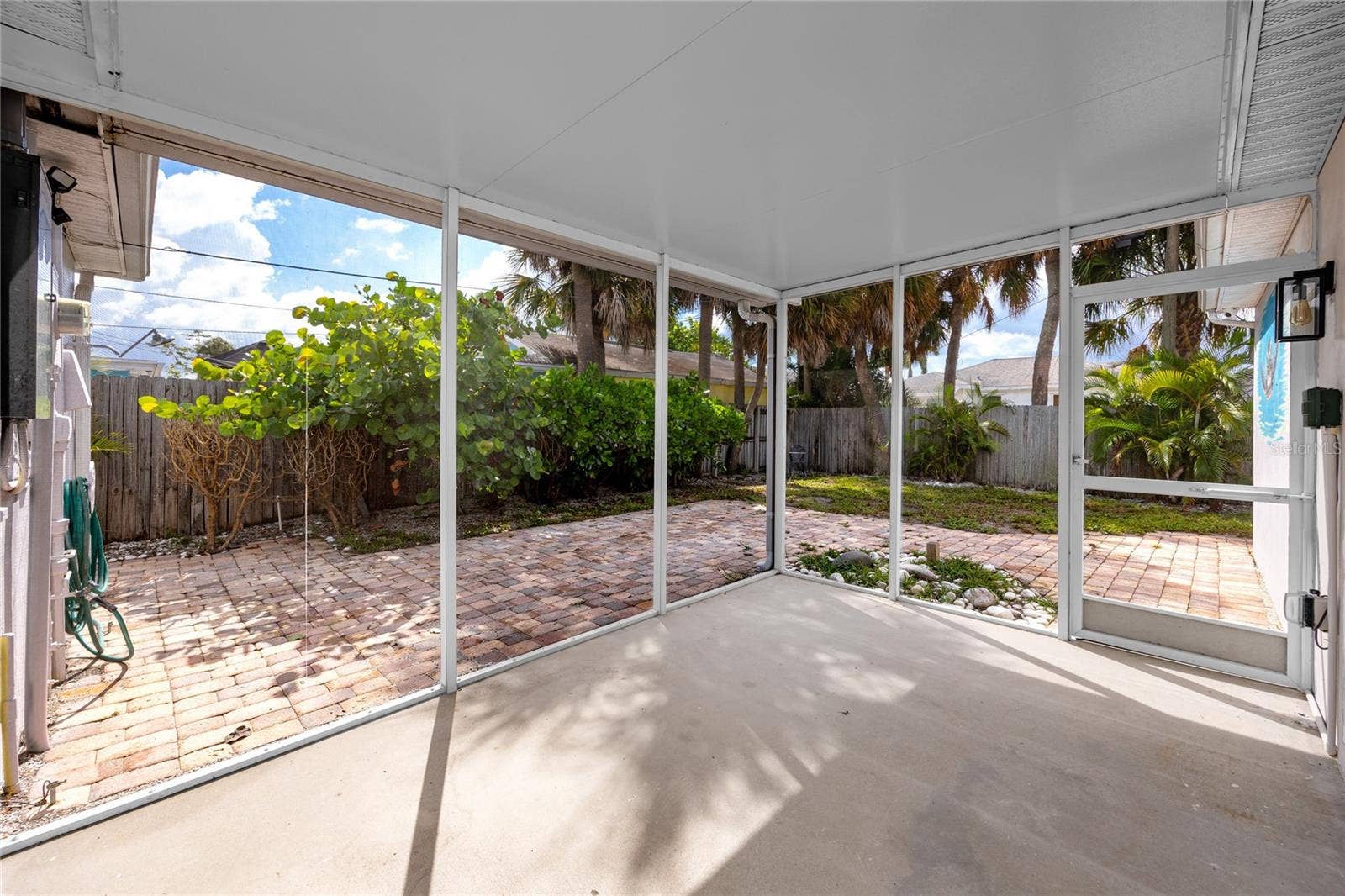 504 79TH AVENUE, St Pete Beach, FL 33706 504 79TH AVENUE, St Pete Beach, FL 33706