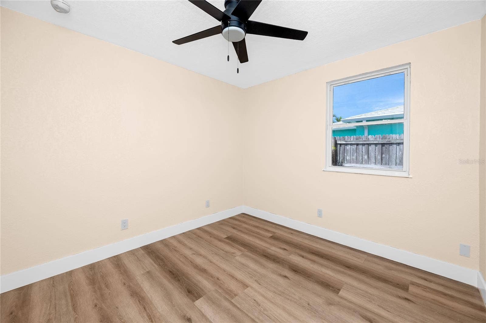 504 79TH AVENUE, St Pete Beach, FL 33706 504 79TH AVENUE, St Pete Beach, FL 33706