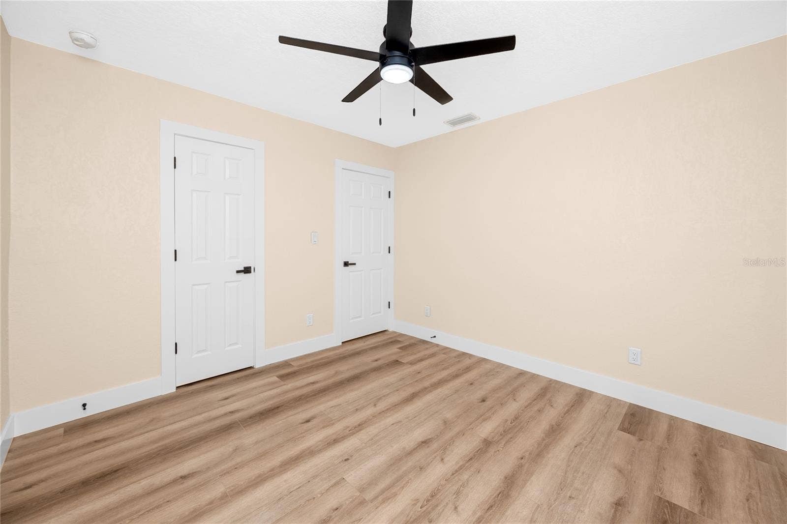504 79TH AVENUE, St Pete Beach, FL 33706 504 79TH AVENUE, St Pete Beach, FL 33706