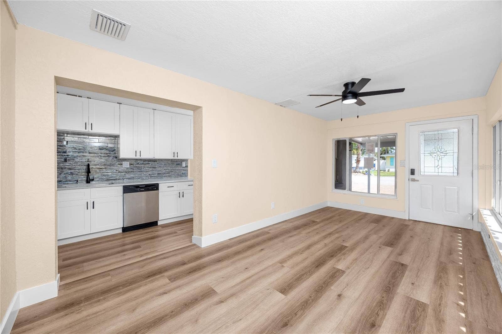 504 79TH AVENUE, St Pete Beach, FL 33706 504 79TH AVENUE, St Pete Beach, FL 33706
