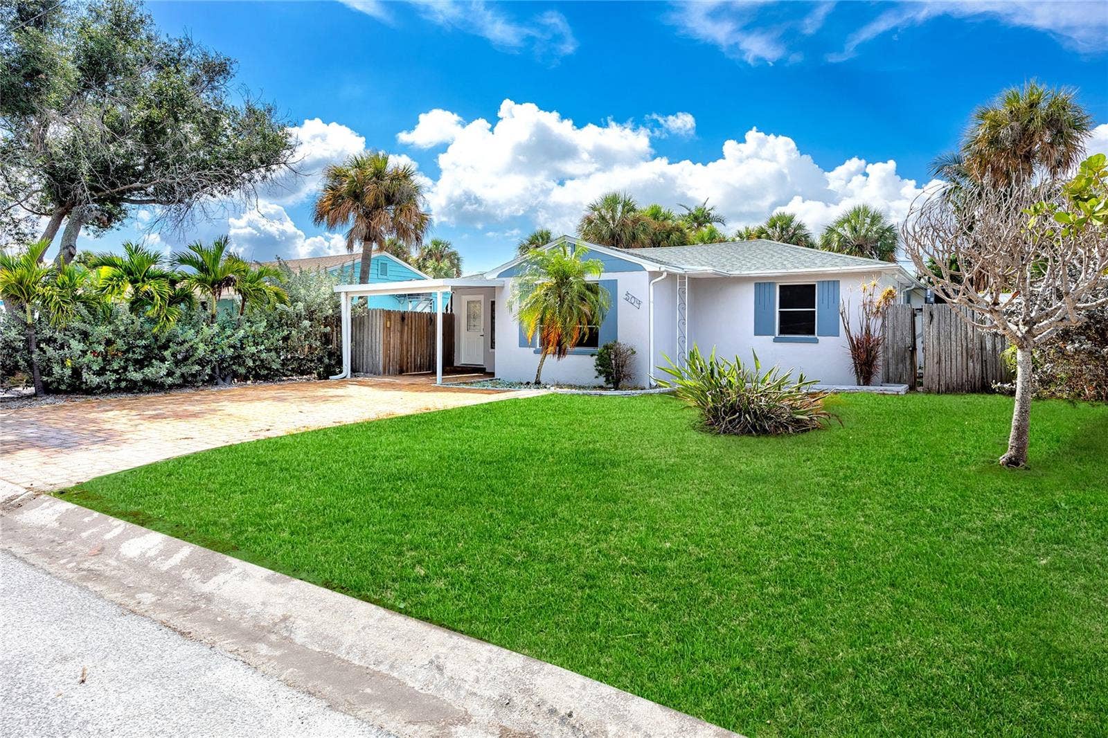 504 79TH AVENUE, St Pete Beach, FL 33706 504 79TH AVENUE, St Pete Beach, FL 33706
