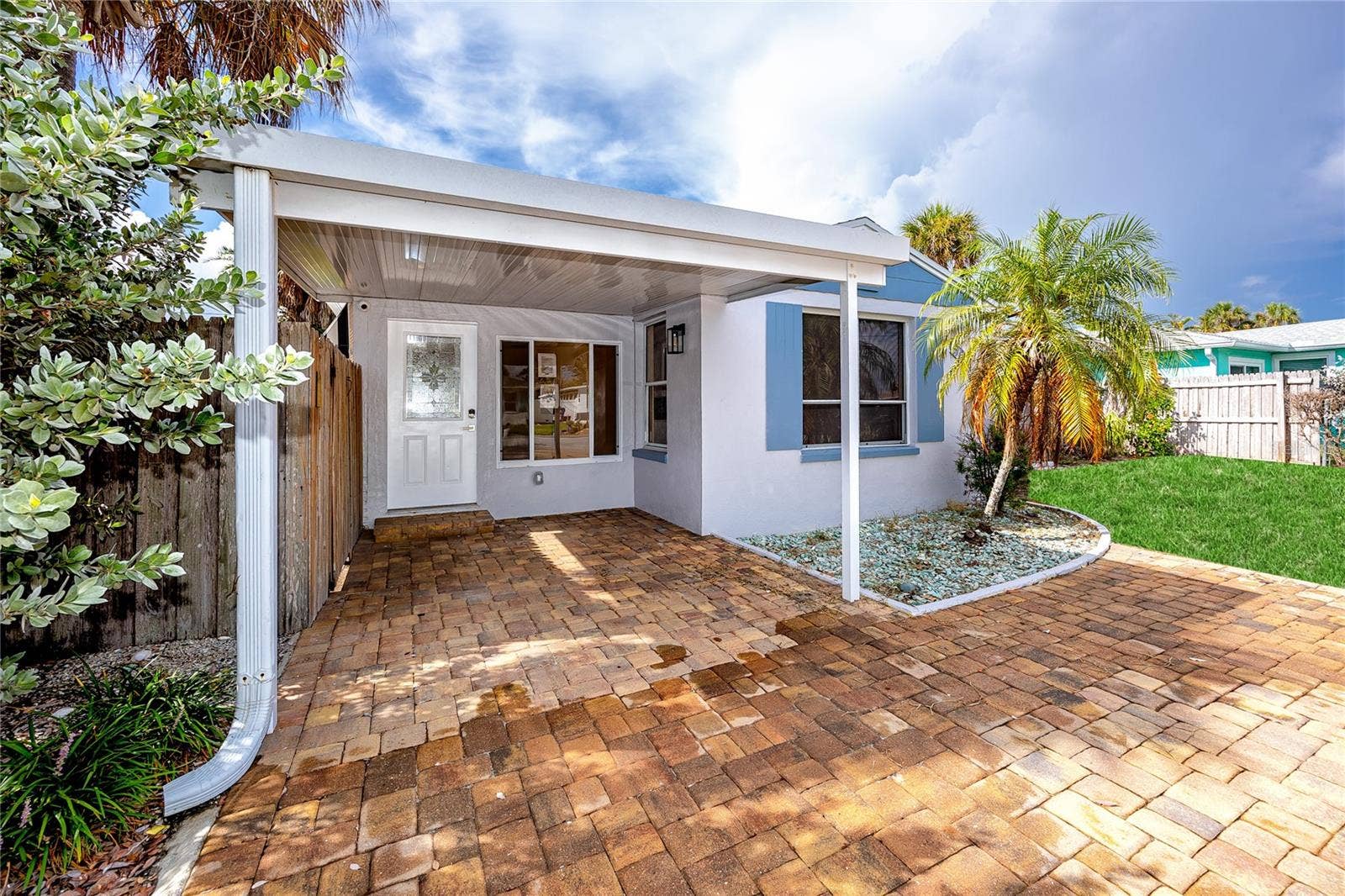 504 79TH AVENUE, St Pete Beach, FL 33706 504 79TH AVENUE, St Pete Beach, FL 33706