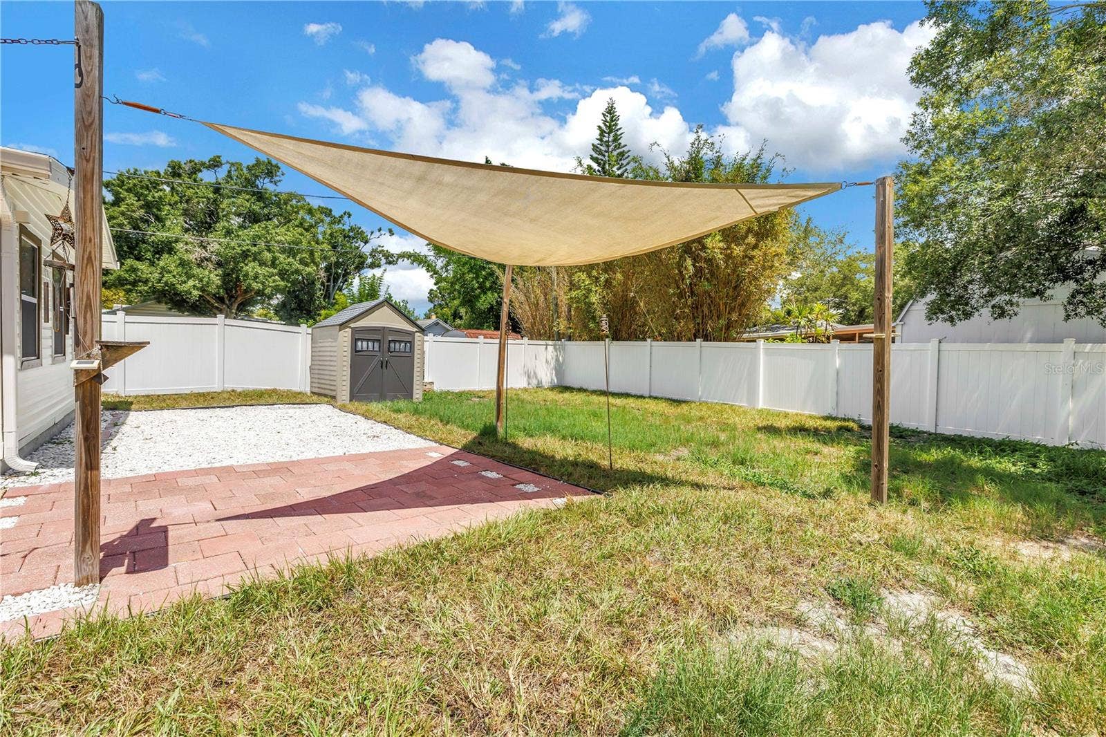 1221 36TH TERRACE N, St Petersburg, FL 33704 1221 36TH TERRACE N, St Petersburg, FL 33704