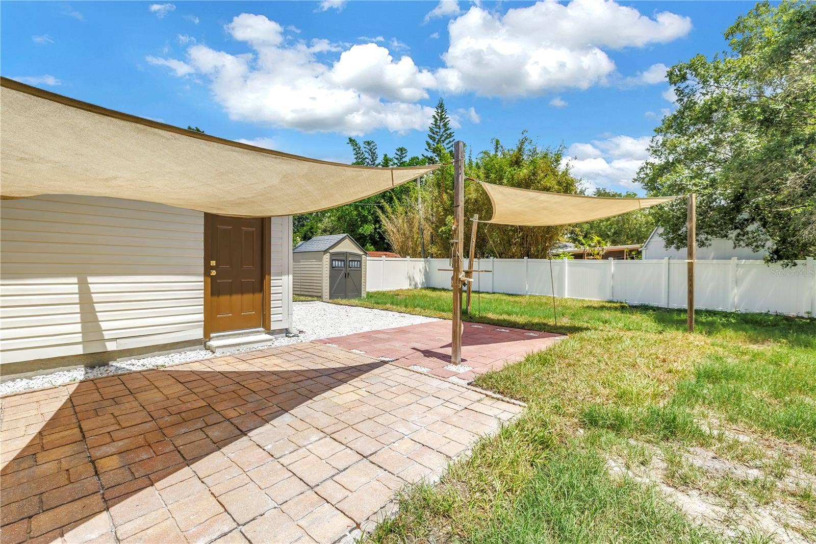 1221 36TH TERRACE N, St Petersburg, FL 33704 1221 36TH TERRACE N, St Petersburg, FL 33704
