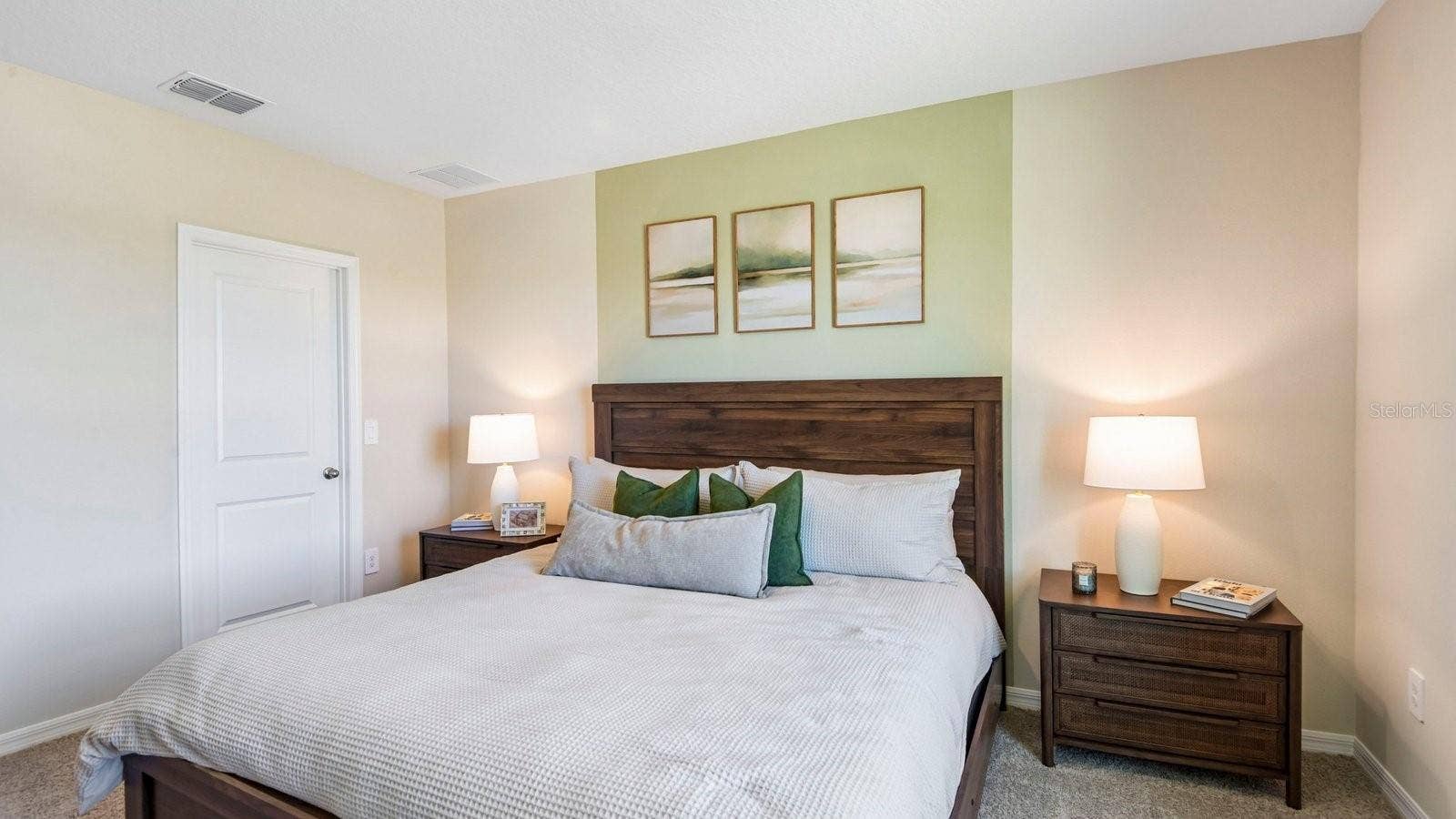 8033 WILDLIFE HAVEN STREET, Tampa, FL 33625