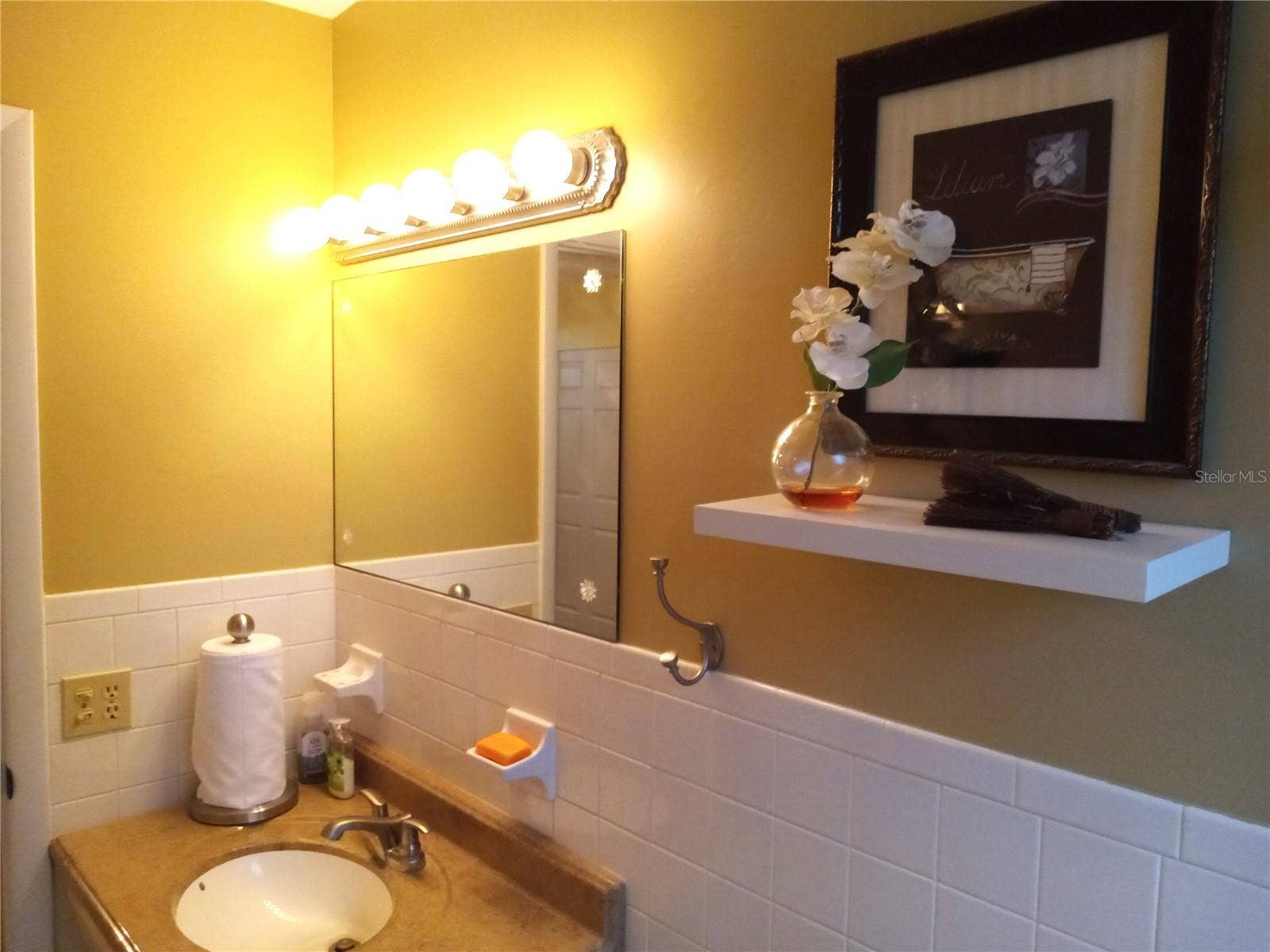 2430 FLORENTINE WAY, #30, Clearwater, FL 33763 2430 FLORENTINE WAY, #30, Clearwater, FL 33763