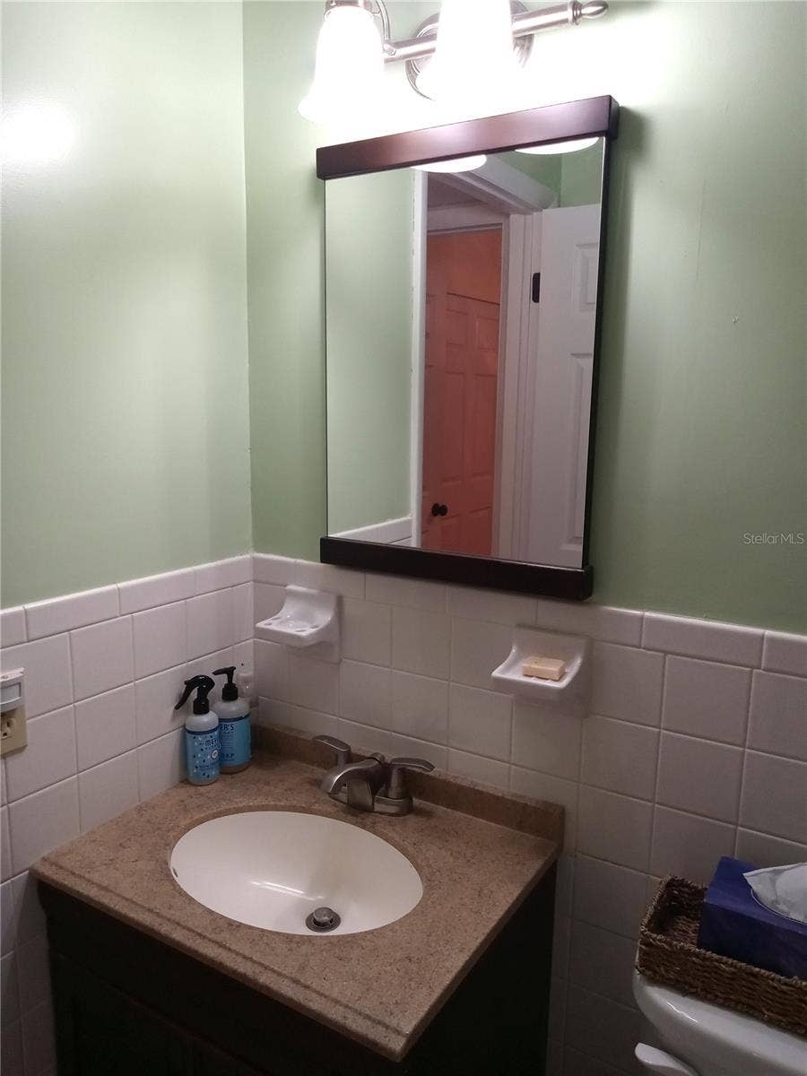 2430 FLORENTINE WAY, #30, Clearwater, FL 33763 2430 FLORENTINE WAY, #30, Clearwater, FL 33763