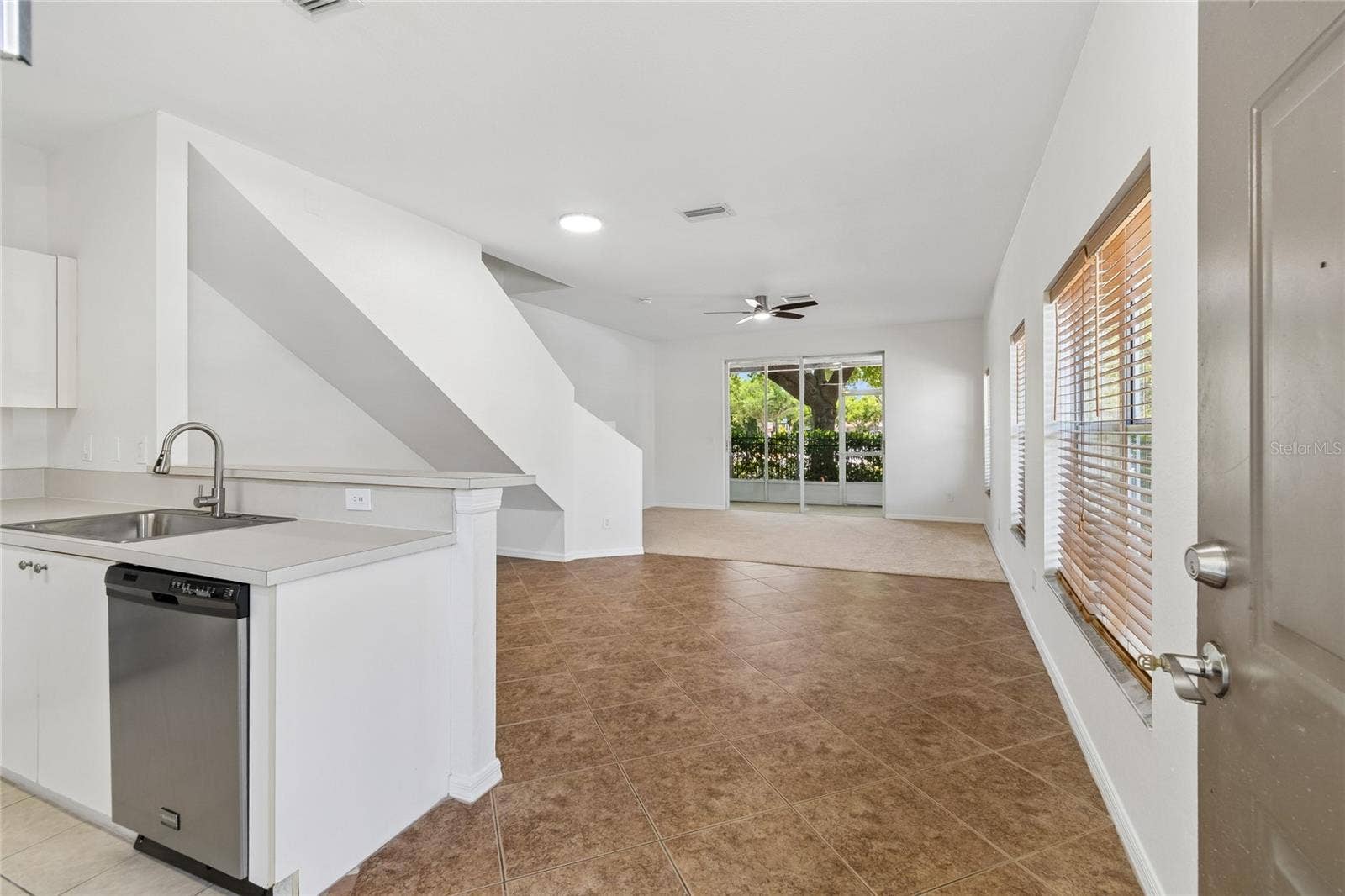 10925 WINTER CREST DRIVE, Riverview, FL 33569 10925 WINTER CREST DRIVE, Riverview, FL 33569
