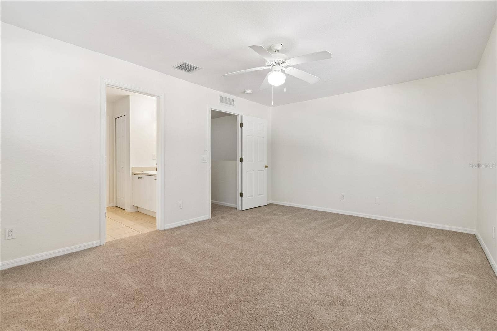 10925 WINTER CREST DRIVE, Riverview, FL 33569 10925 WINTER CREST DRIVE, Riverview, FL 33569