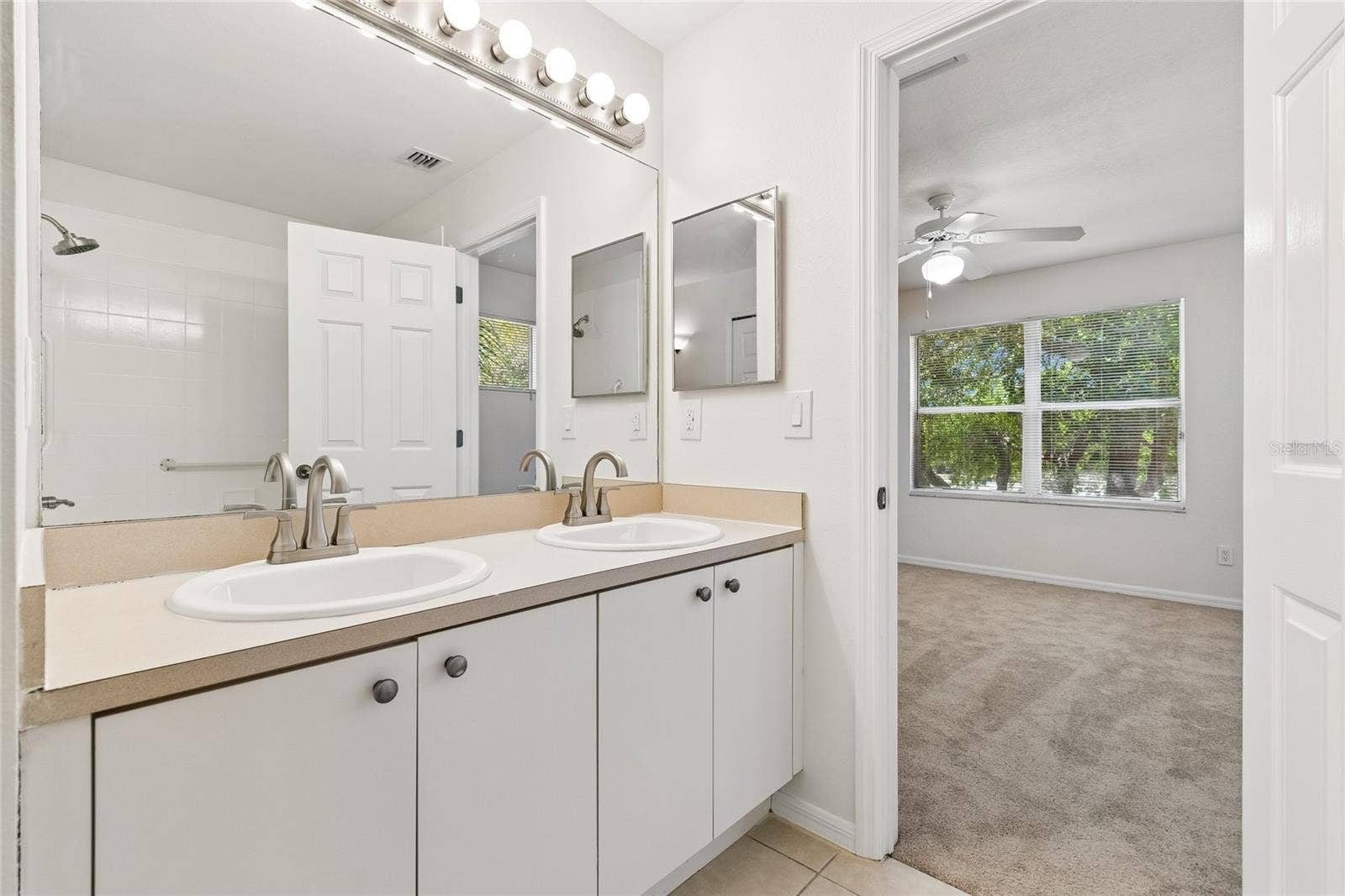 10925 WINTER CREST DRIVE, Riverview, FL 33569 10925 WINTER CREST DRIVE, Riverview, FL 33569