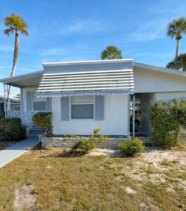 Property photo for 4851 W GANDY BOULEVARD, #B7L27, Tampa, FL