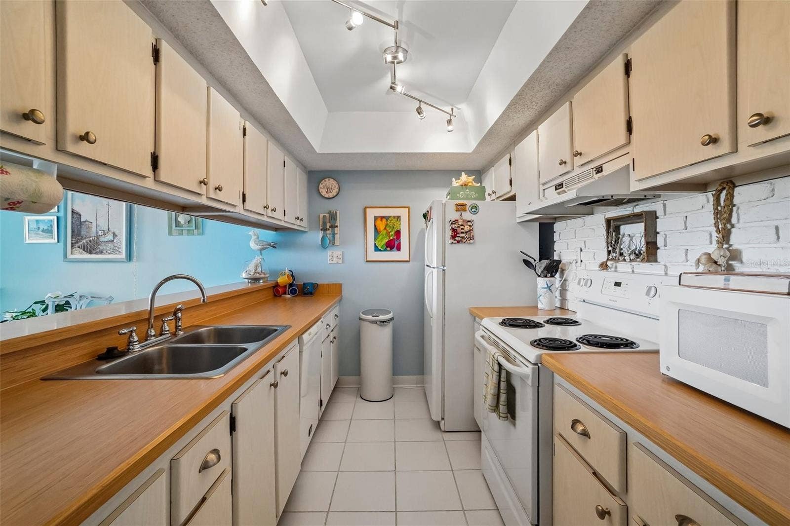 450 S GULFVIEW BOULEVARD, #605, Clearwater Beach, FL 33767