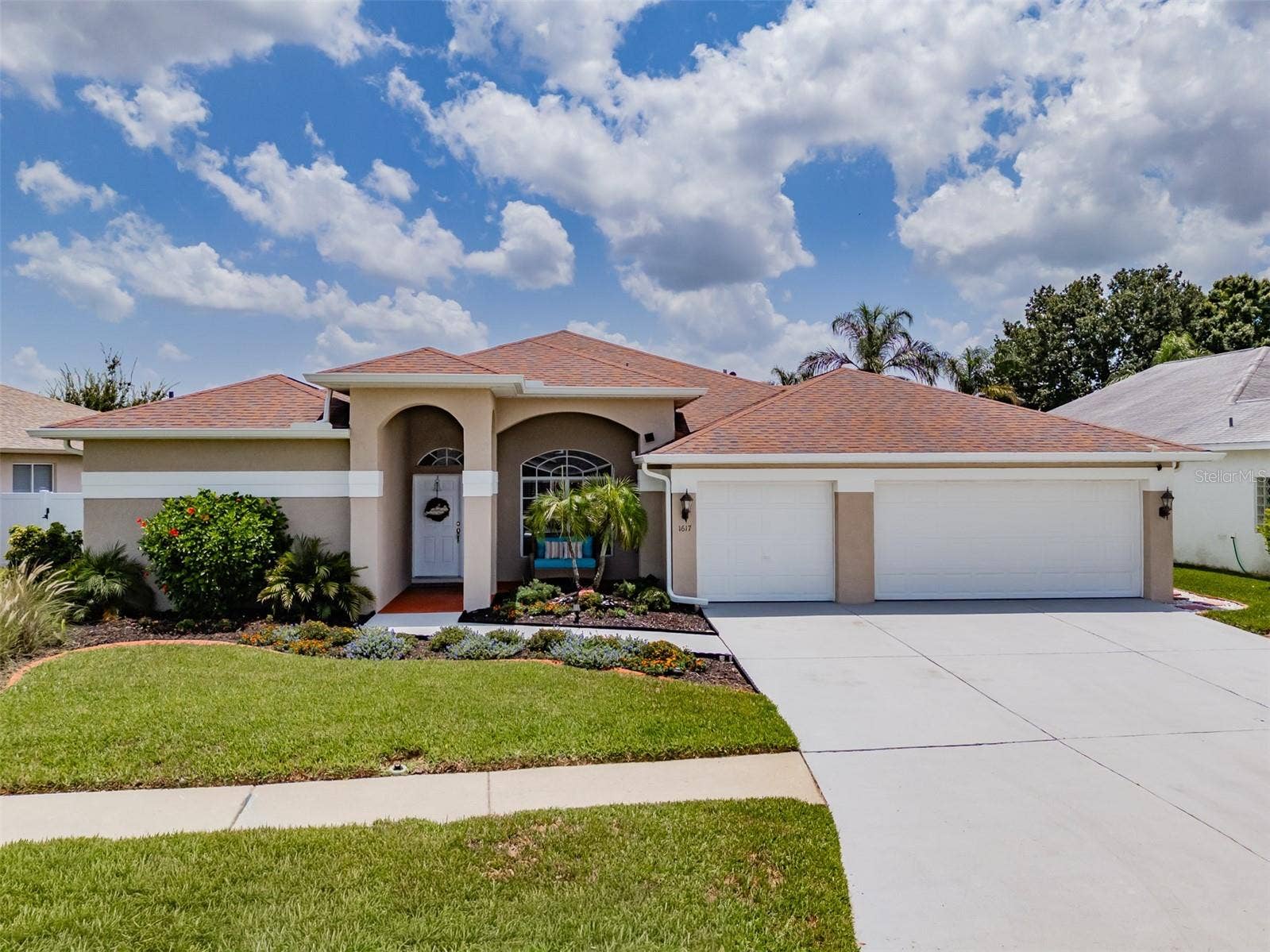 1617 VISTOSO LANE, Sun City Center, FL 33573 1617 VISTOSO LANE, Sun City Center, FL 33573
