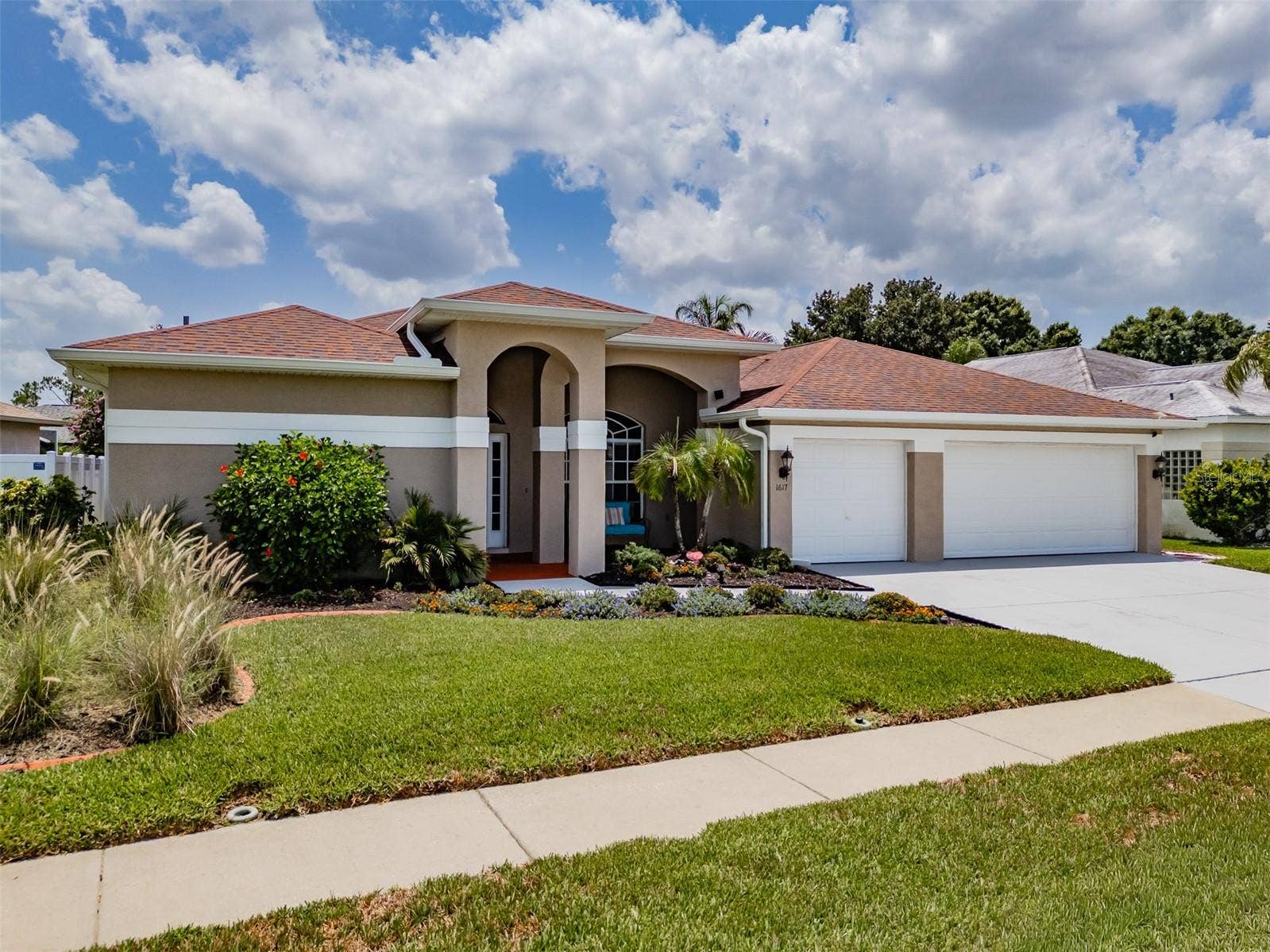1617 VISTOSO LANE, Sun City Center, FL 33573 1617 VISTOSO LANE, Sun City Center, FL 33573