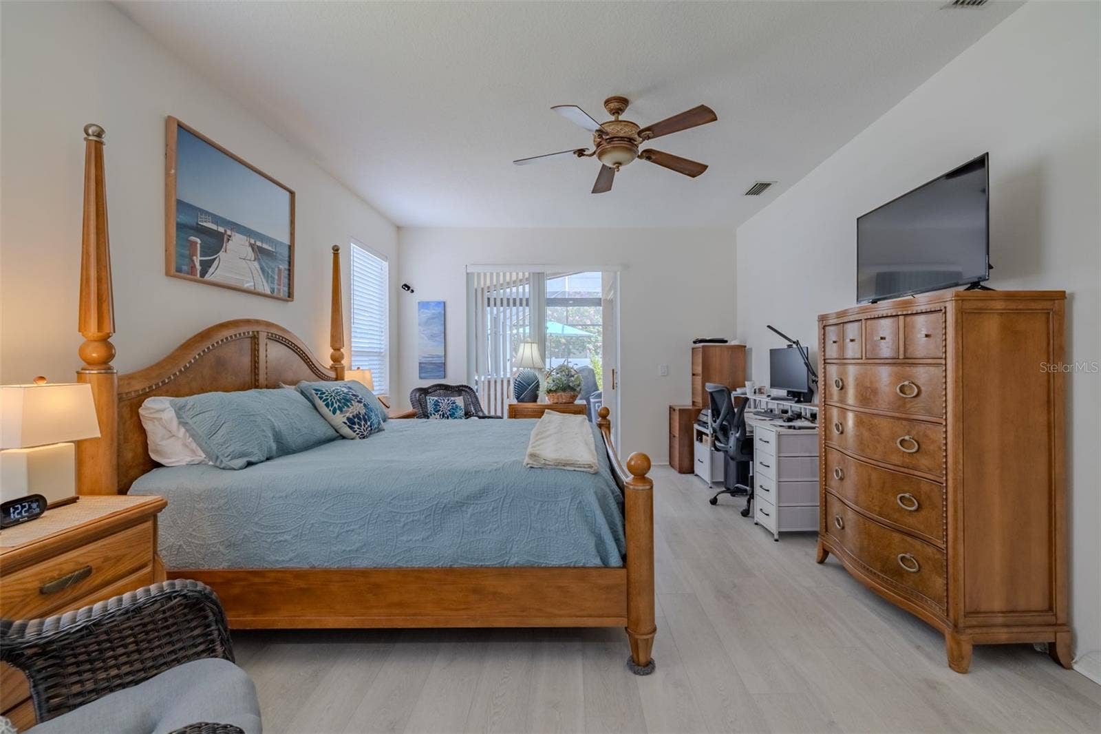 1617 VISTOSO LANE, Sun City Center, FL 33573 1617 VISTOSO LANE, Sun City Center, FL 33573