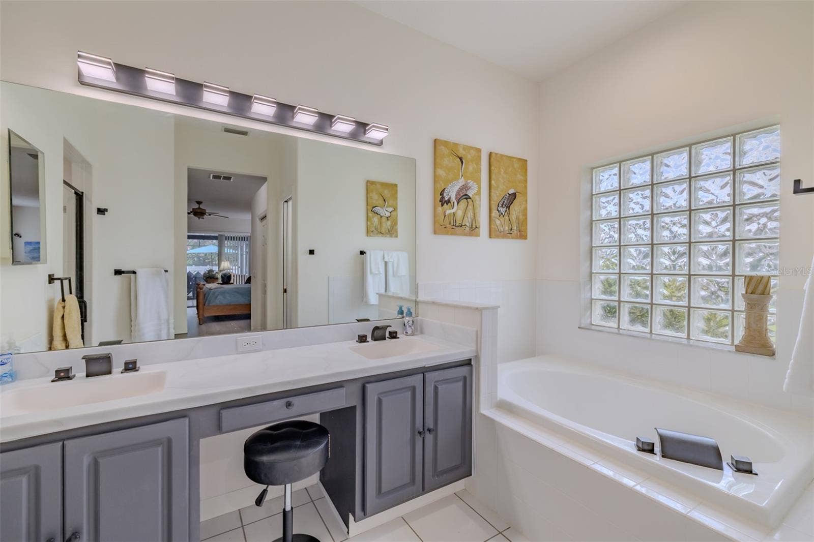 1617 VISTOSO LANE, Sun City Center, FL 33573 1617 VISTOSO LANE, Sun City Center, FL 33573