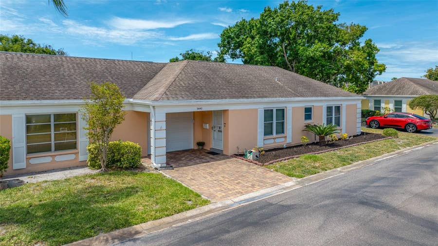 Property photo for 8440 BRENTWOOD ROAD, #8440, Seminole, FL