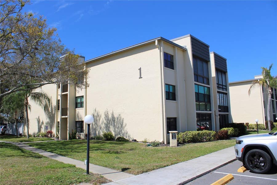 Property photo for 14130 ROSEMARY LANE, #1117, Largo, FL