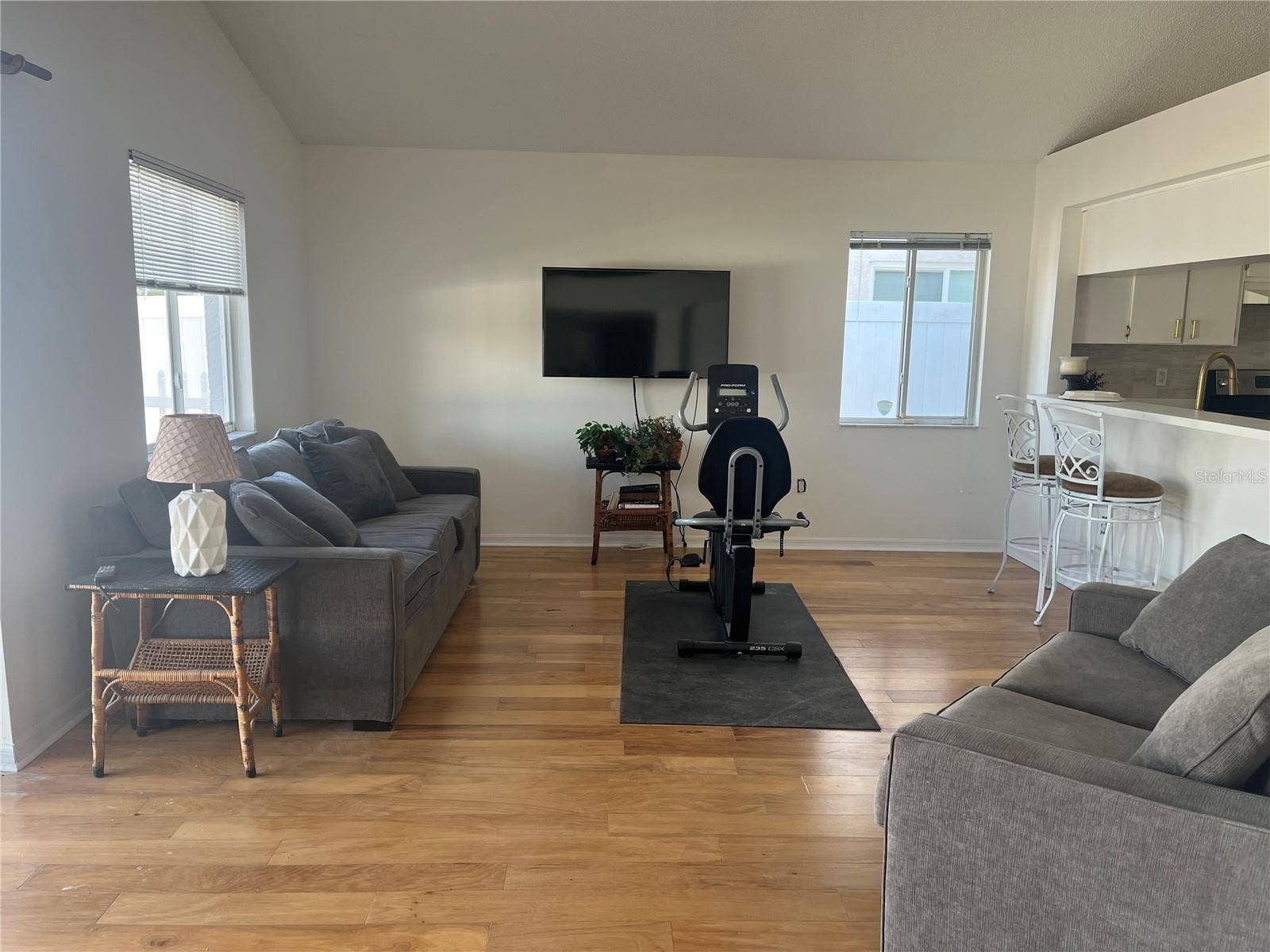 2930 SHANNON CIR, Palm Harbor, FL 34684 2930 SHANNON CIR, Palm Harbor, FL 34684