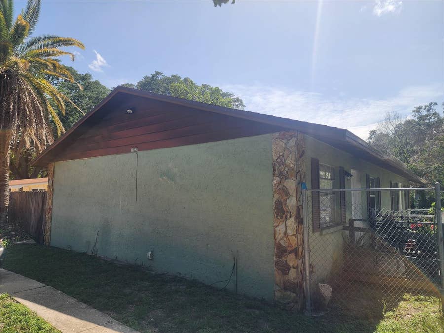 Property photo for 10020 N HYACINTH AVENUE, Tampa, FL