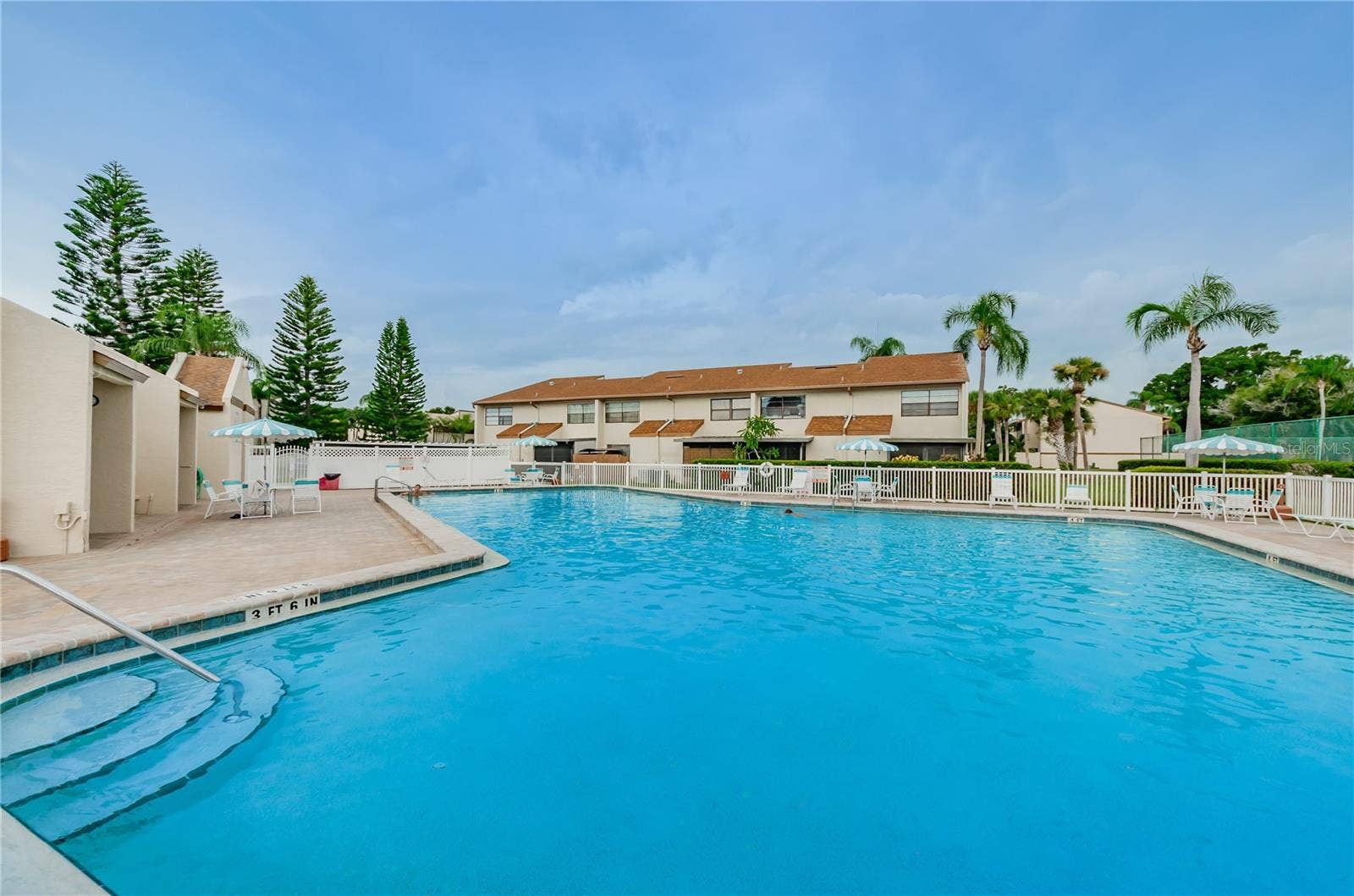 9209 SEMINOLE BOULEVARD, #67, Seminole, FL 33772
