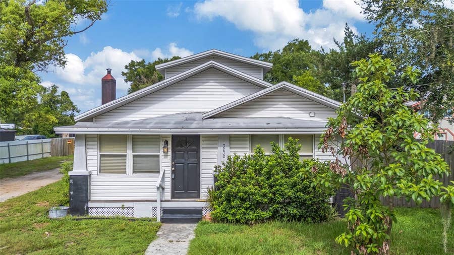Property photo for 3232 MOORES LAKE ROAD, Dover, FL