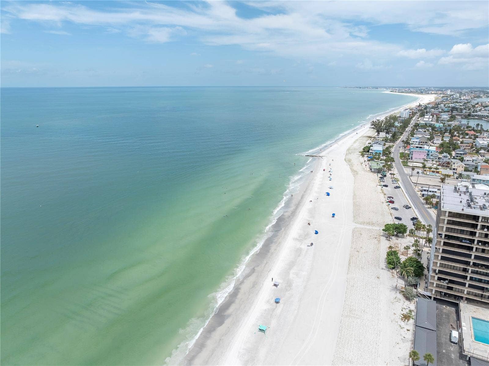7600 BAYSHORE DRIVE, #701, Treasure Island, FL 33706 7600 BAYSHORE DRIVE, #701, Treasure Island, FL 33706