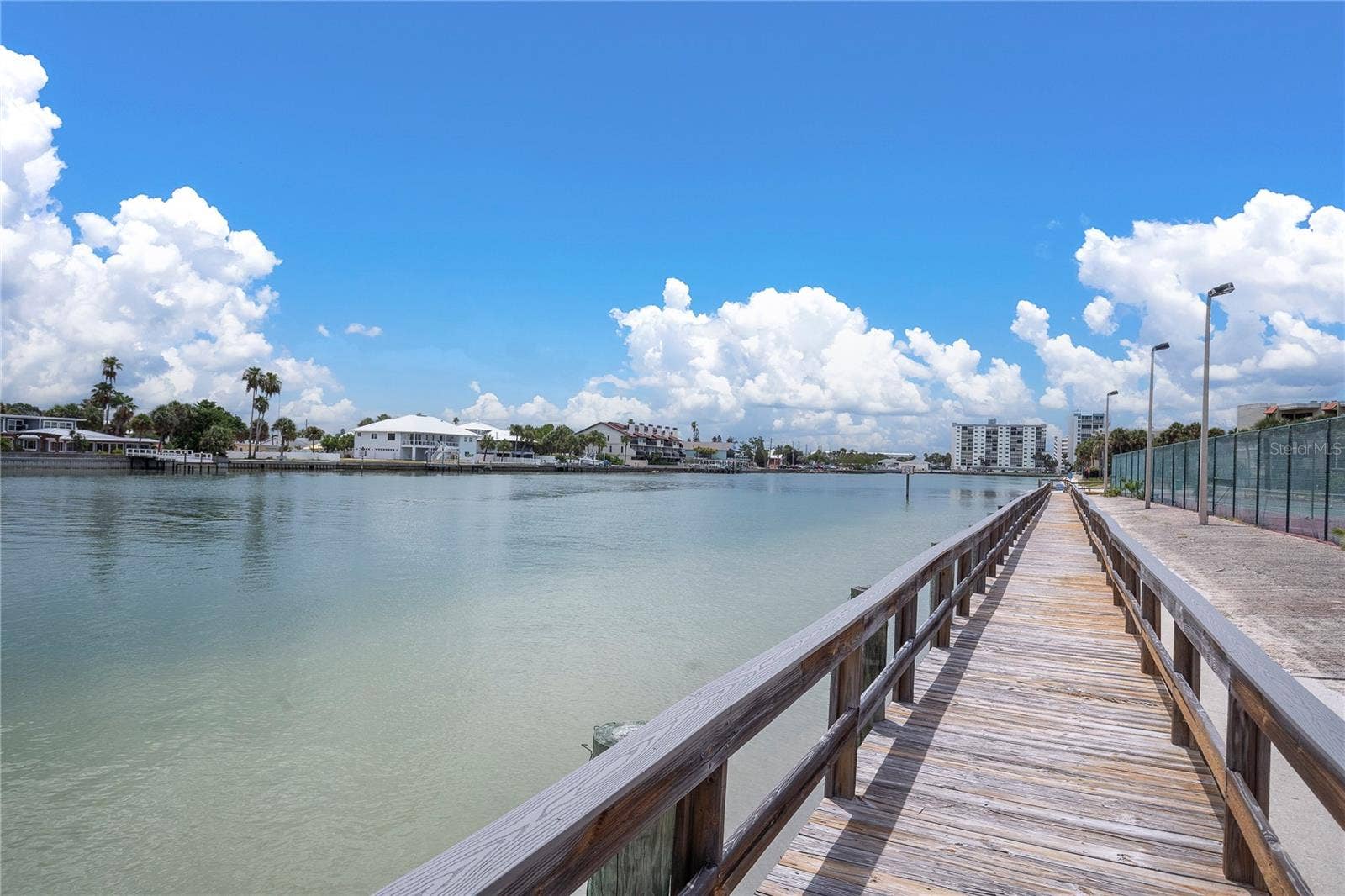 7600 BAYSHORE DRIVE, #701, Treasure Island, FL 33706 7600 BAYSHORE DRIVE, #701, Treasure Island, FL 33706