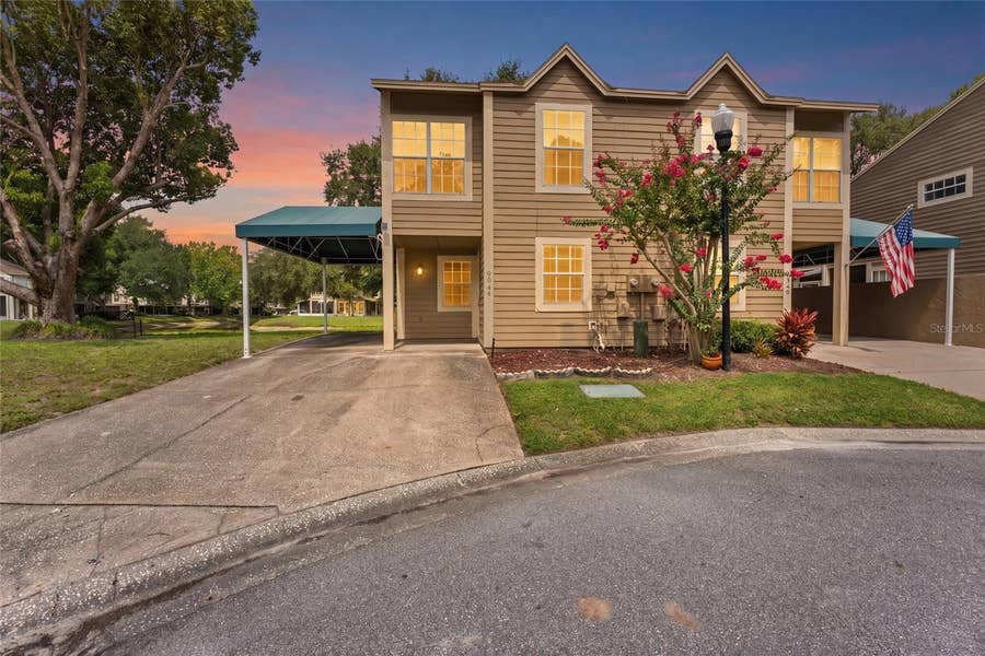 Property photo for 9044 LAKE PLACE LANE, Tampa, FL