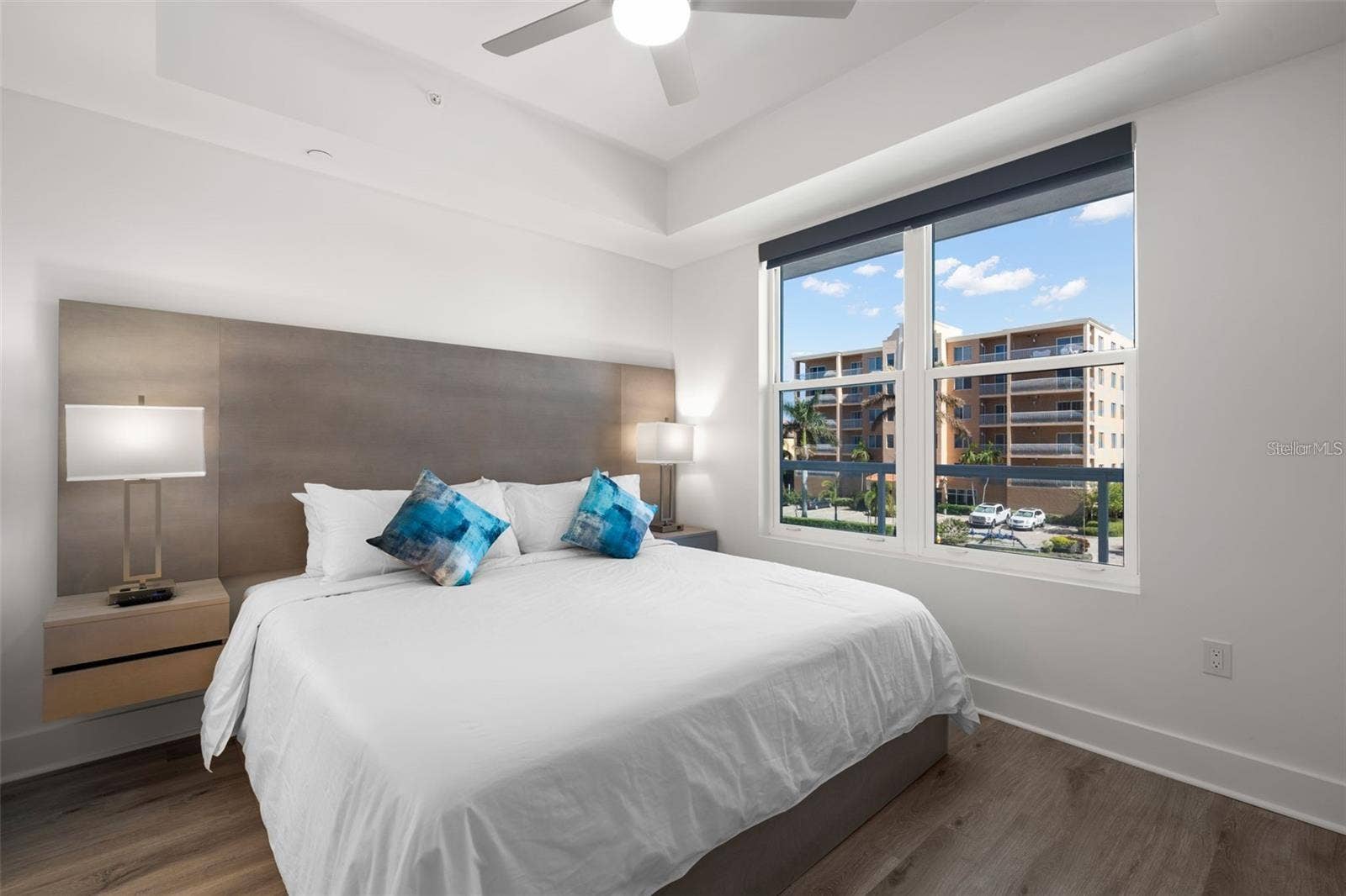 11500 GULF BOULEVARD, #304, Treasure Island, FL 33706 PRIMARY BEDROOM