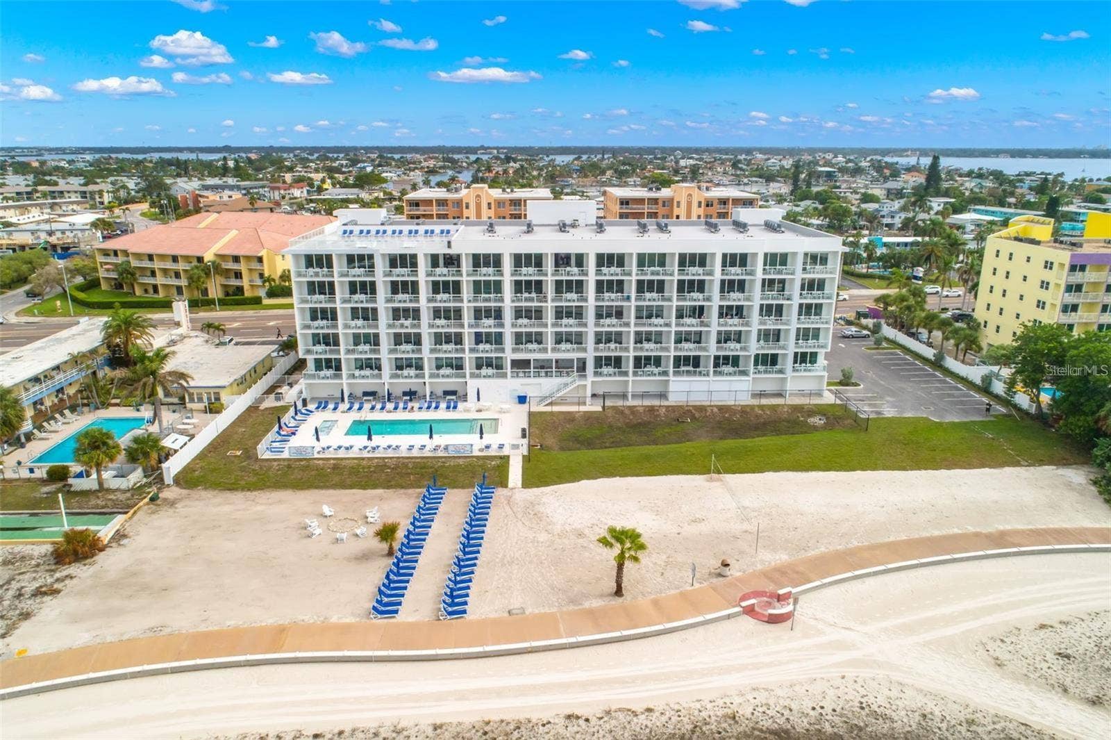 11500 GULF BOULEVARD, #304, Treasure Island, FL 33706 11500 GULF BOULEVARD, #304, Treasure Island, FL 33706