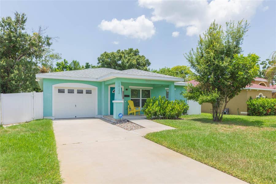 Property photo for 1922 MELROSE AVENUE S, St Petersburg, FL