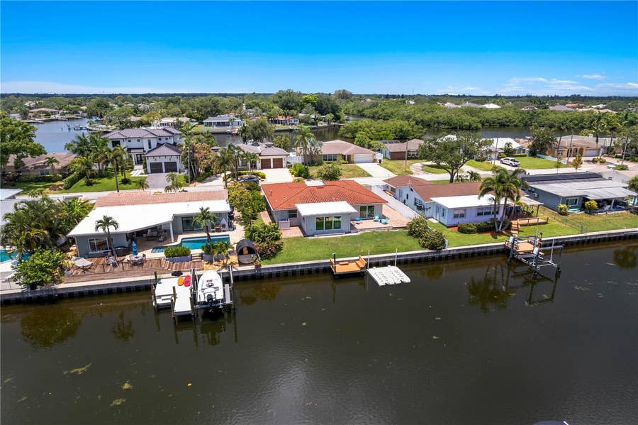 Property photo for 4425 13TH WAY NE, St Petersburg, FL