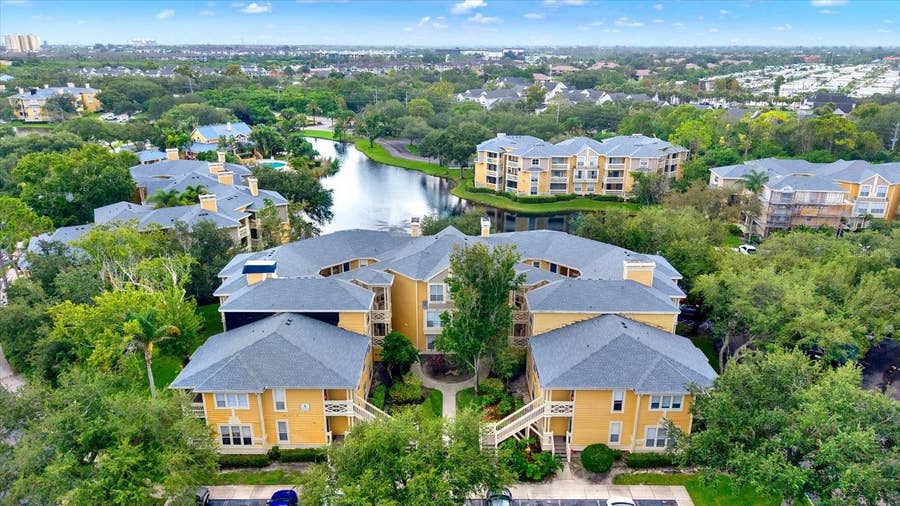 Property photo for 115 112TH AVENUE NE, #810, St Petersburg, FL