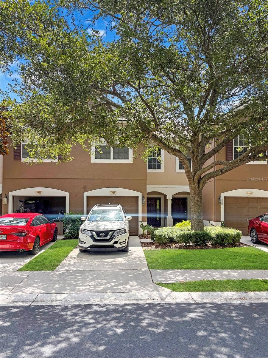 Property photo for 4924 CHATHAM GATE DRIVE, Riverview, FL