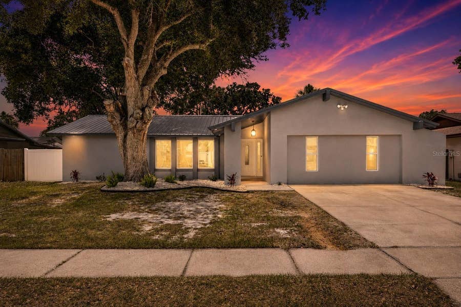 Property photo for 3624 COPPERTREE CIRCLE, Brandon, FL