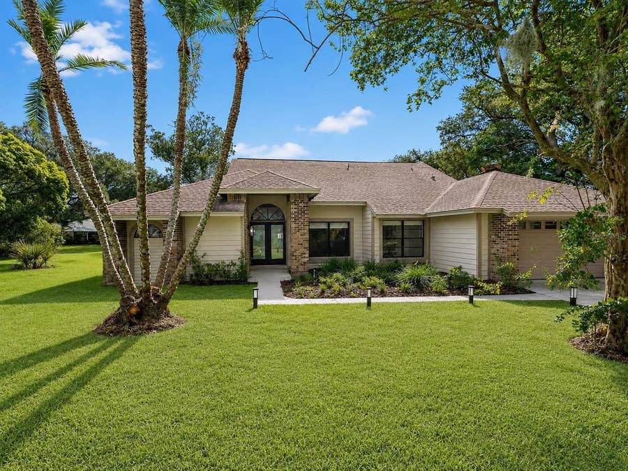 Property photo for 10428 TARA DRIVE, Riverview, FL