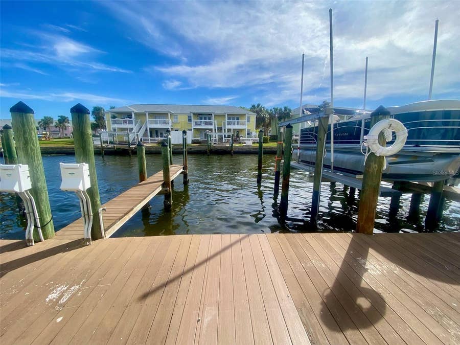 Property photo for 0 NE BEACH DRIVE SE, #95SS, St Petersburg, FL