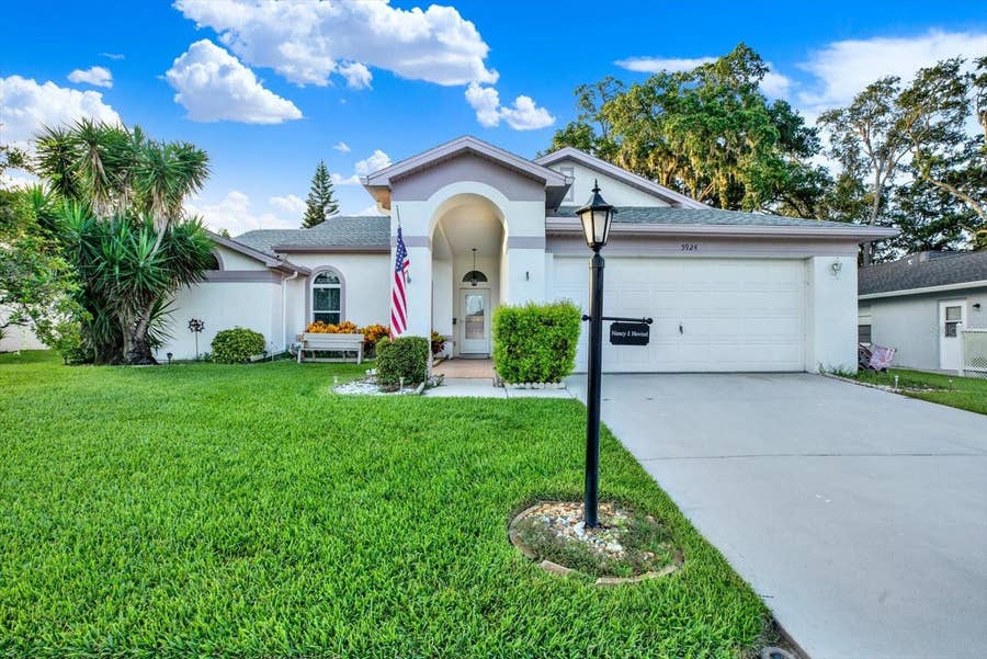Property photo for 5924 WILLOW CREEK COURT, New Port Richey, FL