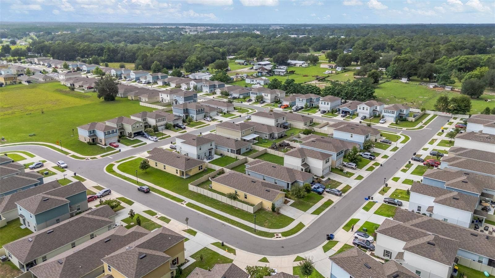 35088 JOMAR AVENUE, Zephyrhills, FL 33541 35088 JOMAR AVENUE, Zephyrhills, FL 33541