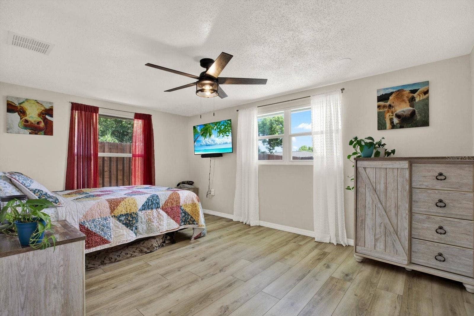 5642 DOVE DRIVE, New Port Richey, FL 34652 5642 DOVE DRIVE, New Port Richey, FL 34652