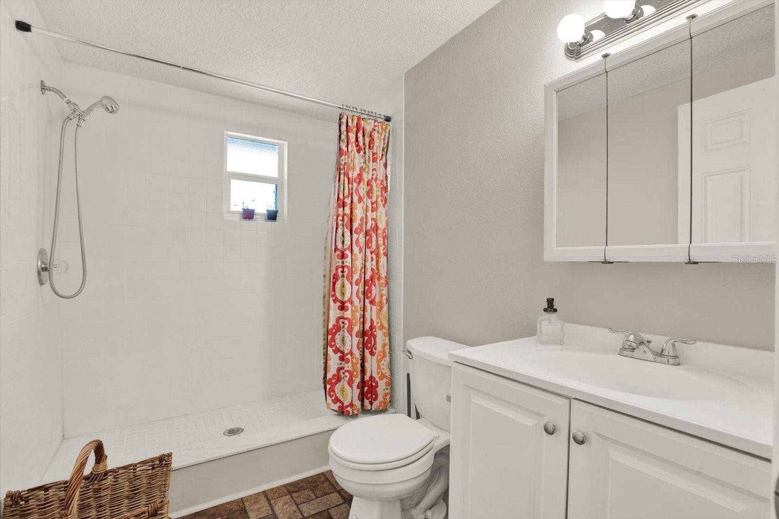 5642 DOVE DRIVE, New Port Richey, FL 34652 5642 DOVE DRIVE, New Port Richey, FL 34652