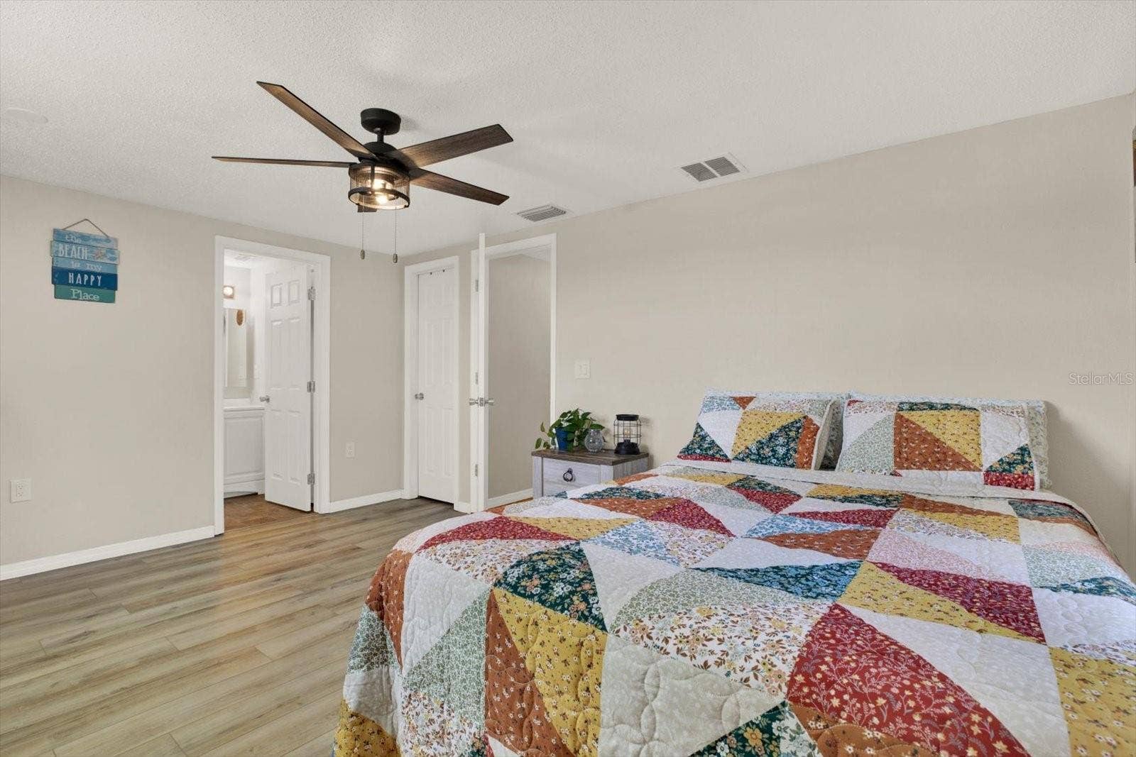 5642 DOVE DRIVE, New Port Richey, FL 34652 5642 DOVE DRIVE, New Port Richey, FL 34652