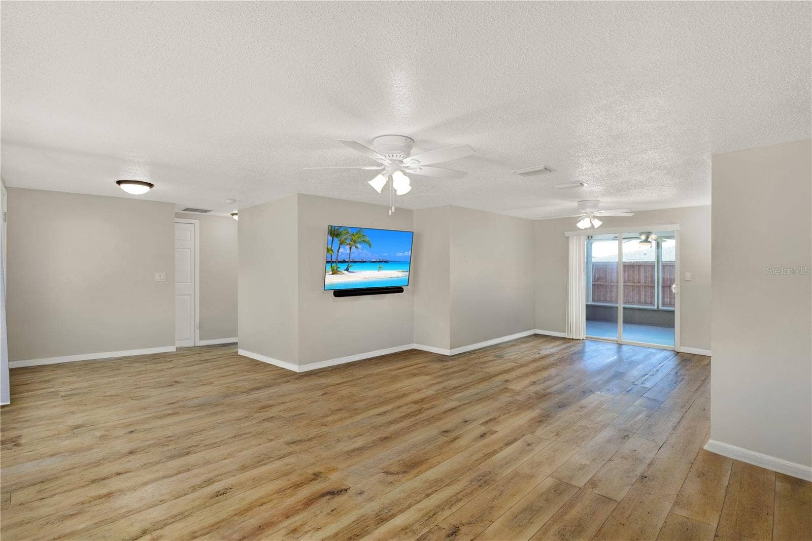 5642 DOVE DRIVE, New Port Richey, FL 34652 5642 DOVE DRIVE, New Port Richey, FL 34652