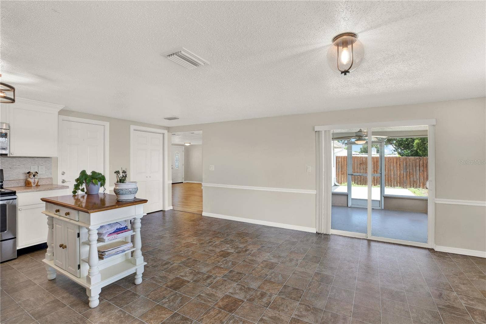 5642 DOVE DRIVE, New Port Richey, FL 34652 5642 DOVE DRIVE, New Port Richey, FL 34652