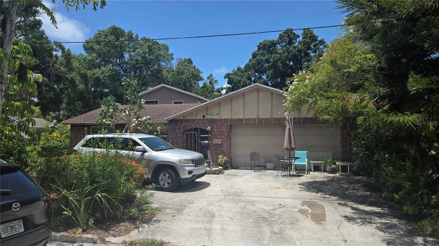 Property photo for 5375 CAROLONA WAY S, St Petersburg, FL